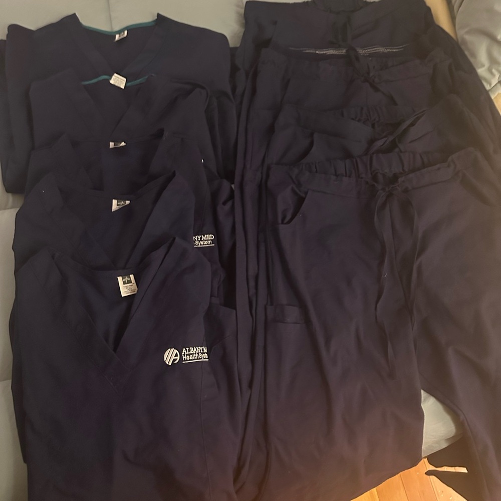 $30 Takes all !! Scrubs Assorted MedLine Hospital grade Navy Blue Women's Scrubs